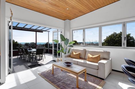 Photo of property in 368a Devon Street West, Lynmouth, New Plymouth, 4310