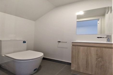 Photo of property in 26 Morihana Close, Glen Eden, Auckland, 0602