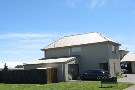 Photo of property in 3/17 Longley Place, Addington, Christchurch, 8024