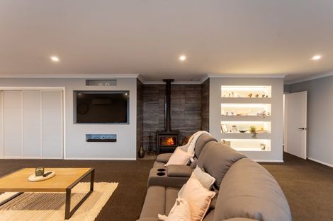 Photo of property in 30 Courage Road, Amberley, 7410