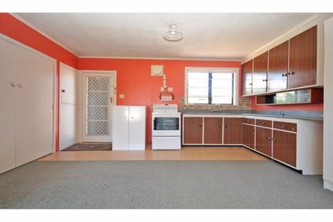 Photo of property in 1/22 Holland Road, Hillcrest, Auckland, 0627