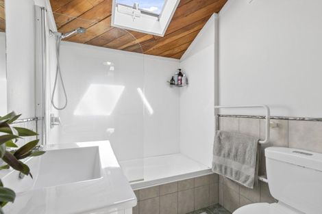 Photo of property in Metro Apartments, 18/220u Thorndon Quay, Pipitea, Wellington, 6011