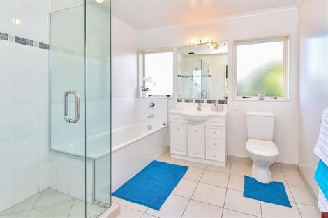 Photo of property in 8 Lime Crescent, Papakura, 2110