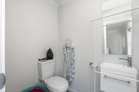 Photo of property in 135u3 Silverdale Road, Hillcrest, Hamilton, 3216