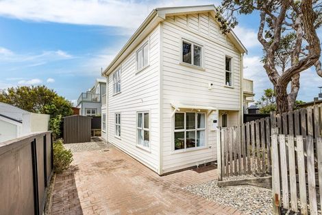 Photo of property in 1/25 Mana Street, Vogeltown, Wellington, 6021