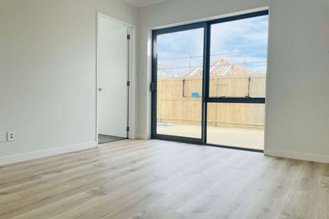 Photo of property in 54 Godfrey Drive, Orewa, 0931