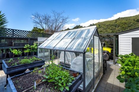 Photo of property in 25a Hampden Street, Picton, 7220