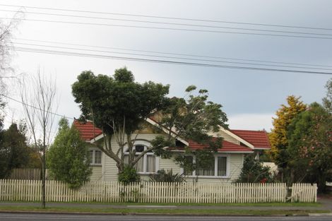 Photo of property in 1060 Heaphy Terrace, Fairfield, Hamilton, 3214