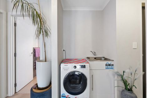 Photo of property in 22u1 Maitland Street, Frankton, Hamilton, 3204