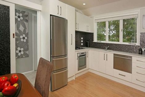 Photo of property in 42 Brains Road, Kelston, Auckland, 0602