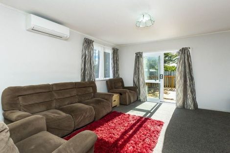 Photo of property in 15f3-a Lane Street, Wallaceville, Upper Hutt, 5018