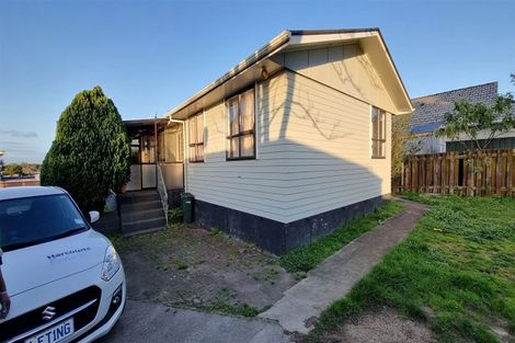 Photo of property in 25 Friesian Drive, Mangere, Auckland, 2022