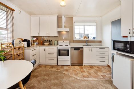 Photo of property in 800 Tweed Street, Rockdale, Invercargill, 9812