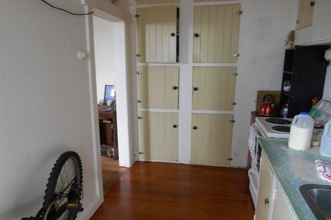 Photo of property in 18 Alberta Road, Glen Avon, New Plymouth, 4312