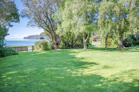 Photo of property in 4 Cemetery Road, Wainui, French Farm, 7582