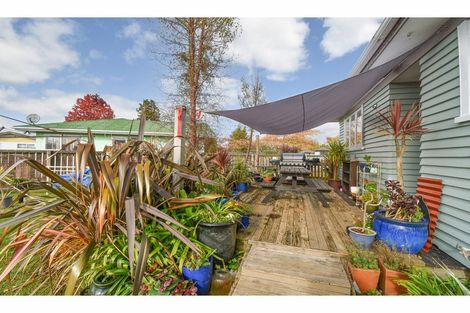 Photo of property in 5 Cherrywood Place, Western Heights, Rotorua, 3015