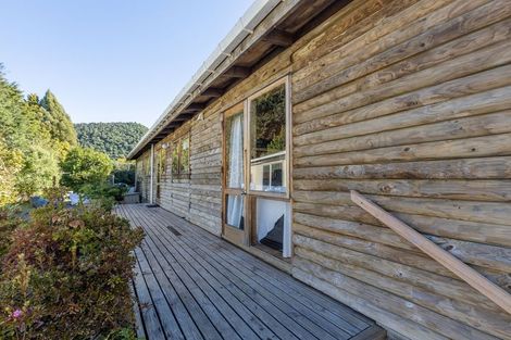 Photo of property in 301 Matariki Street, Tokaanu, Turangi, 3381