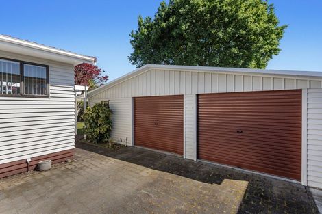 Photo of property in 14 Barry Avenue, Whakatane, 3120