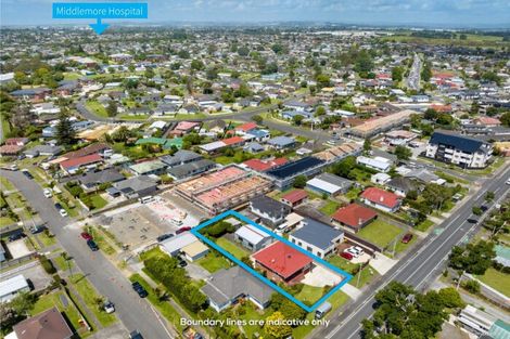 Photo of property in 13 Thomas Road, Mangere, Auckland, 2022