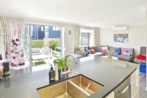 Photo of property in 5 Lockheed Street, Hobsonville, Auckland, 0618