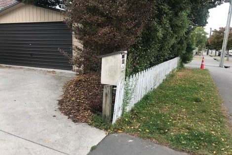 Photo of property in 27 Taylors Avenue, Bryndwr, Christchurch, 8052