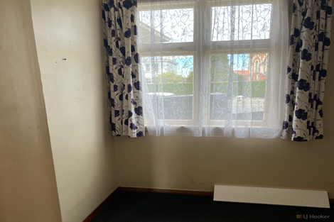 Photo of property in 6-6a Timaru Road, Waimate, 7924