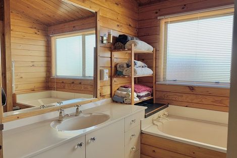 Photo of property in 66a Bibby Street, Waipawa, 4210