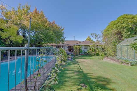 Photo of property in 43 Long Melford Road, Awapuni, Palmerston North, 4412