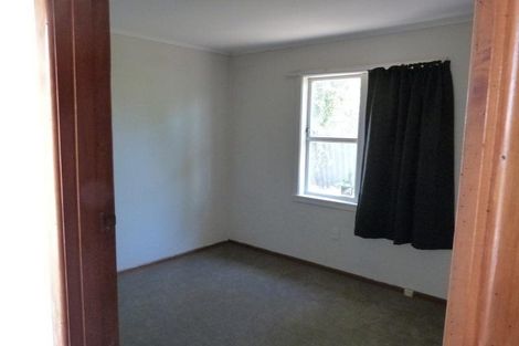 Photo of property in 2 Hinau Road, Mangere Bridge, Auckland, 2022