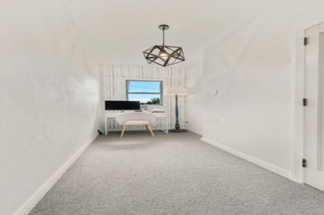 Photo of property in 4 Oxford Street, East Gore, Gore, 9710