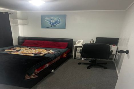 Photo of property in 3/22 Great South Road, Papakura, 2110