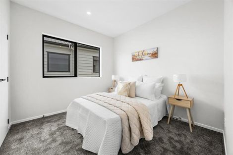 Photo of property in 73 Tributary Parade, Karaka, 2113
