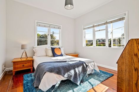 Photo of property in 15 Edward Street, Riverhead, 0820