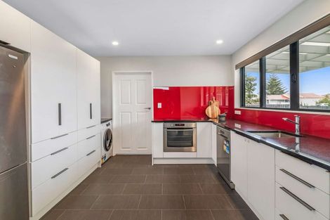 Photo of property in 1 Alexander Street, Whanganui, 4500