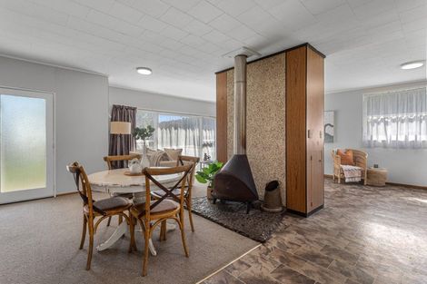 Photo of property in 1 Lakeview Place, Whakatane, 3120