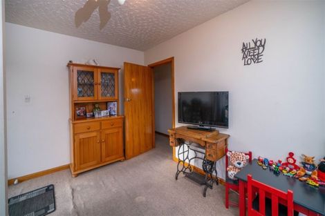 Photo of property in 24 Skerten Avenue, Hornby, Christchurch, 8042