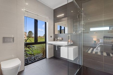 Photo of property in 585 Coutts Island Road, Coutts Island, Christchurch, 7670