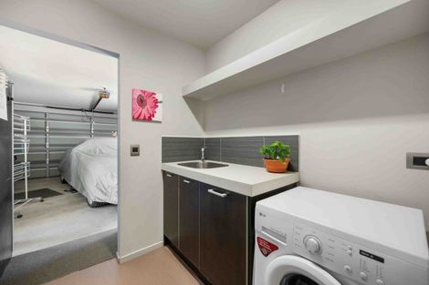 Photo of property in 10 Kowhai Place, Cromwell, 9310