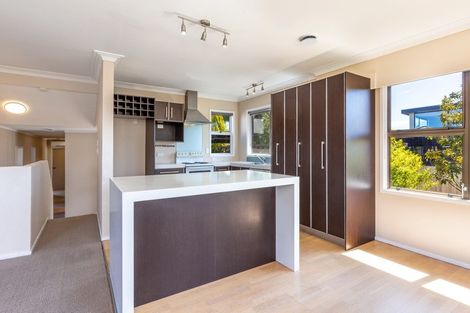 Photo of property in 16 Huia Street, Taupo, 3330