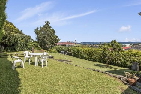 Photo of property in 24 School Road, Te Atatu South, Auckland, 0610