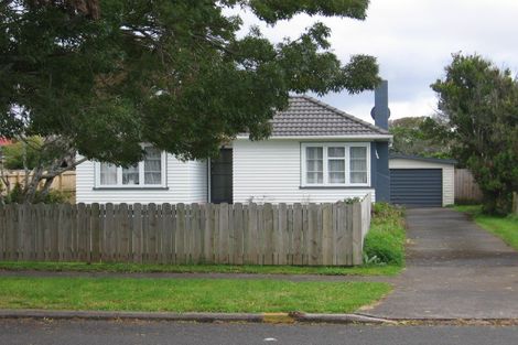 Photo of property in 20 Freyberg Avenue, Papatoetoe, Auckland, 2104