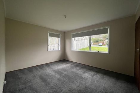 Photo of property in 4 Kilcar Place, Massey, Auckland, 0614