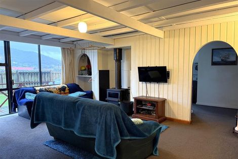 Photo of property in 182 Bright Street, Cobden, Greymouth, 7802