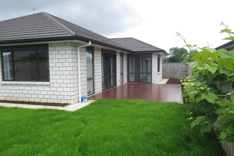 Photo of property in 12 Oolong Court, Huntington, Hamilton, 3210