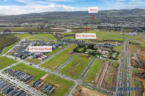 Photo of property in 25 Huringa Road, Karaka, 2113