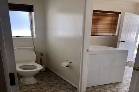 Photo of property in 3 Cambridge Terrace, Taradale, Napier, 4112