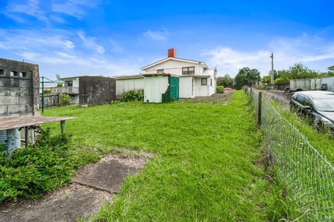 Photo of property in 15 Matai Road, Stanmore Bay, Whangaparaoa, 0932