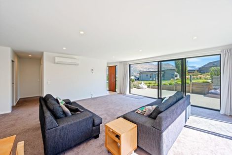Photo of property in 6 Mills Road, Wanaka, 9305