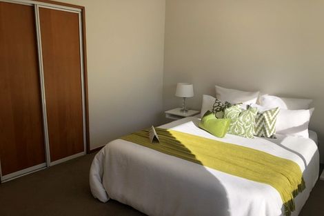Photo of property in 3/42 Division Street, Riccarton, Christchurch, 8041