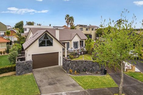 Photo of property in 37 Starlight Cove, Hobsonville, Auckland, 0618